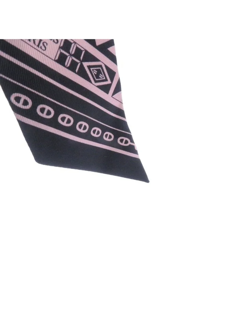 ★SOLD★ Hermes Scarf Cheval de Coeur Bandana Black White - Picture 5 of 10